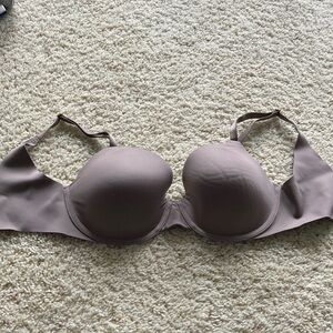 Soma Vanishing 360 Perfect Coverage bra, worn once! 32DD